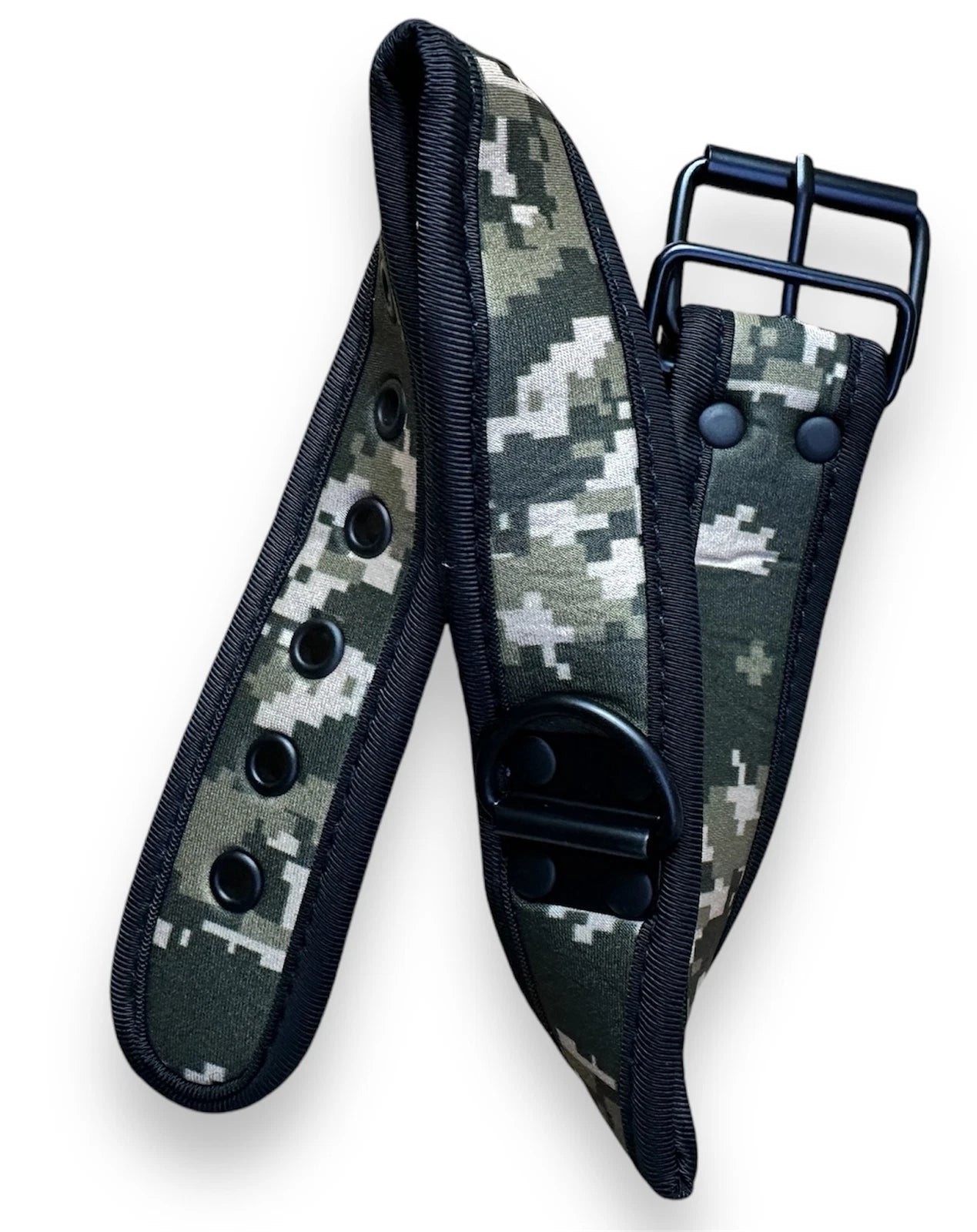 Neoprene Collar with Buckles & Loop - £1 each last few remaining